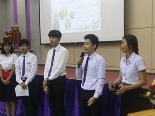 คณะเทคโนโลยีสารสนเทศและการสื่อสาร,มหาวิทยาลัยพะเยา,จัดกิจกรรมไหว้ครู,,ประจำปีการศึกษา,2561,เพื่อให้นิสิตได้แสดงออกถึงความเคารพรักและระลึกถึงพระคุณของครูอาจารย์ที่ได้สั่งสอนให้ความรู้
