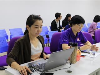 คณะเทคโนโลยีสารสนเทศและการสื่อสาร,มหาวิทยาลัยพะเยา,จัดโครงการพัฒนาทักษะการแต่งตำราและหนังสือเพื่อก้าวสู่ตำแหน่งทางวิชาการ