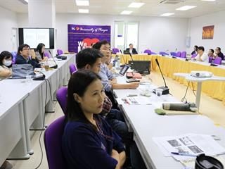 คณะเทคโนโลยีสารสนเทศและการสื่อสาร,มหาวิทยาลัยพะเยา,จัดโครงการพัฒนาทักษะการแต่งตำราและหนังสือเพื่อก้าวสู่ตำแหน่งทางวิชาการ