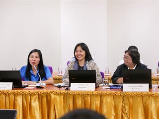 ศูนย์บรรณสารและสื่อการศึกษา,มหาวิทยาลัยพะเยา,ผ่านการตรวจประเมินห้องสมุดสีเขียวตามเกณฑ์พัฒนาห้องสมุดสีเขียว,ประจำปี,2561