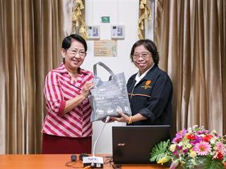 ศูนย์บรรณสารและสื่อการศึกษา,มหาวิทยาลัยพะเยา,ผ่านการตรวจประเมินห้องสมุดสีเขียวตามเกณฑ์พัฒนาห้องสมุดสีเขียว,ประจำปี,2561