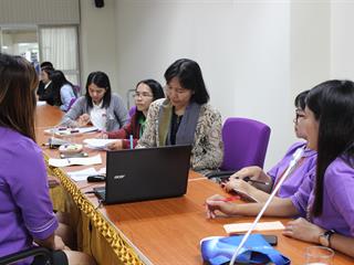 ศูนย์บรรณสารและสื่อการศึกษา,มหาวิทยาลัยพะเยา,ผ่านการตรวจประเมินห้องสมุดสีเขียวตามเกณฑ์พัฒนาห้องสมุดสีเขียว,ประจำปี,2561