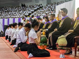 คณะศิลปศาสตร์,เข้าร่วมพิธีไหว้ครูและมอบรางวัลนิสิตเกียรติยศ,,ประจำปีการศึกษา,2561,ณ,อาคารสงวนเสริมศรี,มหาวิทยาลัยพะเยา