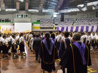 คณะศิลปศาสตร์,เข้าร่วมพิธีไหว้ครูและมอบรางวัลนิสิตเกียรติยศ,,ประจำปีการศึกษา,2561,ณ,อาคารสงวนเสริมศรี,มหาวิทยาลัยพะเยา