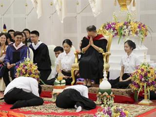 คณะศิลปศาสตร์,จัดพิธีไหว้ครูคณะศิลปศาสตร์,“กราบคุรุปูจา,ครูบาอาจารย์เจ้า”,ประจำปีการศึกษา,2561,ณ,ห้อง,UB004,อาคาร,99,ปี,พระอุบาลีคุณูปมาจารย์
