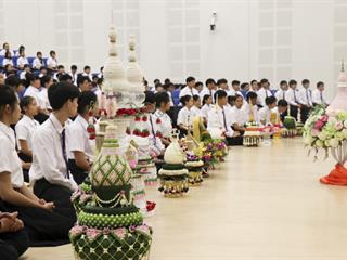 คณะศิลปศาสตร์,จัดพิธีไหว้ครูคณะศิลปศาสตร์,“กราบคุรุปูจา,ครูบาอาจารย์เจ้า”,ประจำปีการศึกษา,2561,ณ,ห้อง,UB004,อาคาร,99,ปี,พระอุบาลีคุณูปมาจารย์