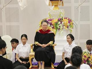 คณะศิลปศาสตร์,จัดพิธีไหว้ครูคณะศิลปศาสตร์,“กราบคุรุปูจา,ครูบาอาจารย์เจ้า”,ประจำปีการศึกษา,2561,ณ,ห้อง,UB004,อาคาร,99,ปี,พระอุบาลีคุณูปมาจารย์