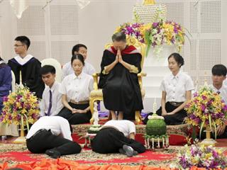คณะศิลปศาสตร์,จัดพิธีไหว้ครูคณะศิลปศาสตร์,“กราบคุรุปูจา,ครูบาอาจารย์เจ้า”,ประจำปีการศึกษา,2561,ณ,ห้อง,UB004,อาคาร,99,ปี,พระอุบาลีคุณูปมาจารย์