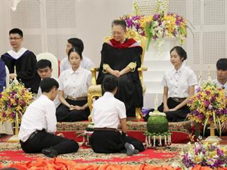 คณะศิลปศาสตร์,จัดพิธีไหว้ครูคณะศิลปศาสตร์,“กราบคุรุปูจา,ครูบาอาจารย์เจ้า”,ประจำปีการศึกษา,2561,ณ,ห้อง,UB004,อาคาร,99,ปี,พระอุบาลีคุณูปมาจารย์