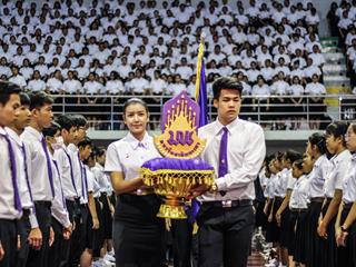 “กราบคุรุปูจา,ครูบาอาจารย์เจ้า”,พิธีไหว้ครู,มหาวิทยาลัยพะเยา,ประจำปีการศึกษา,2561,