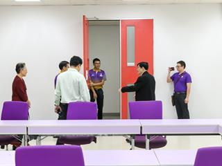 อธิการบดีมหาวิทยาลัยพะเยาลงพื้นที่ตรวจเยี่ยมการเตรียมความพร้อม,ในการแสดงวิสัยทัศน์และตอบข้อซักถามผู้ได้รับการเสนอชื่อเป็นผู้สมควรดำรงตำแหน่งอธิการบดีมหาวิทยาลัยพะเยา
