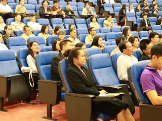 สาขาวิชาการท่องเที่ยว,คณะวิทยาการจัดการและสารสนเทศศาสตร์,มหาวิทยาลัยพะเยา,จัดกิจกรรมการบรรยายพิเศษในหัวข้อ,“โฉมหน้าใหม่ของการท่องเที่ยว,โอกาส,วิกฤต,ประสิทธิภาพ,และความเป็นธรรม”,และ,“สรุปเปรียบเทียบศักยภาพ,8,จังหวัดภาคเหนือตอนบน