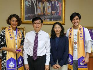 มหาวิทยาลัยพะเยา,ต้อนรับ,คุณนุ่น,ศิรพันธ์,และ,คุณท็อป,พิพัฒน์,นำทีม,ECOLIFE,Application,ลดการใช้พลาสติกในมหาวิทยาลัยพะเยา