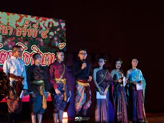 กิจกรรมงานแสดงประจำปี,สาธิตวิพิธทัศนา,ครั้งที่,4,เนื่องในโอกาสครบรอบ,7,ปี,โรงเรียนสาธิตฯ