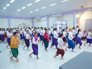 สาขาวิชาศิลปะการแสดง,คณะสถาปัตยกรรมศาสตร์และศิลปกรรมศาสตร์,มหาวิทยาลัยพะเยา,จัดพิธีไหว้ครูและครอบครูนาฏศิลป์ไทย