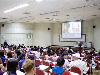 สาขาวิชาภาษาฝรั่งเศส,คณะศิลปศาสตร์,มหาวิทยาลัยพะเยาร่วมกับสถานเอกอัครราชทูตฝรั่งเศส,ประจำประเทศไทย,จัดกิจกรรมฉายภาพยนตร์ภายใต้โครงการ,<,Cine