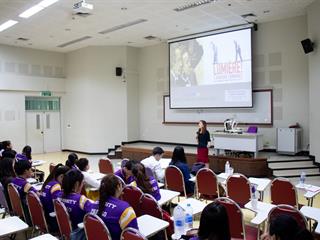 สาขาวิชาภาษาฝรั่งเศส,คณะศิลปศาสตร์,มหาวิทยาลัยพะเยาร่วมกับสถานเอกอัครราชทูตฝรั่งเศส,ประจำประเทศไทย,จัดกิจกรรมฉายภาพยนตร์ภายใต้โครงการ,<,Cine