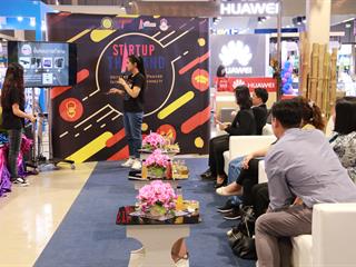 คณะวิทยาการจัดการและสารสนเทศศาสตร์,มหาวิทยาลัยพะเยา,จัดนิทรรศการแสดงผลงานนิสิต,และการคืนข้อมูลการวิจัยสู่ชุมชน,(MIS,UP,Open,House),ณ,ศูนย์การค้า,Tops,Plaza,พะเยา