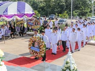 อธิการบดี,ม.พะเยา,นำทีมวางพวงมาลา,‘วันมหิดล’,ถวายราชสักการะ,,น้อมรำลึกพระมหากรุณาธิคุณ,พระบิดาแห่งการแพทย์แผนปัจจุบันของไทย