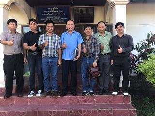 คณะเกษตรศาสตร์และทรัพยากรธรรมชาติ,,ดำเนินการโครงการบริการวิชาการ,เรื่อง,อบรมเชิงปฏิบัติการปรับปรุงพันธุ์โคเนื้อคุณภาพโดยวิธีผสมเทียมโค,ให้กับบุคลากรแขวงอุดมไชย,