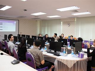 คณะศิลปศาสตร์,มหาวิทยาลัยพะเยา,ให้การต้อนรับ,Mrs.,Caroline,Schmitt,,ผู้ช่วยทูตฝ่ายความร่วมมือทางการศึกษาและภาษาศาสตร์,ประจำสถานทูตฝรั่งเศส,ประเทศไทย