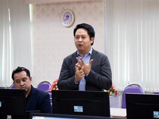 คณะศิลปศาสตร์,มหาวิทยาลัยพะเยา,ให้การต้อนรับ,Cambridge,Assessment,English,เพื่อรับฟังการนำเสนอชุดทดสอบภาษาอังกฤษสำหรับมหาวิทยาลัย,และหลักสูตรการฝึกอบรมครูภาษาอังกฤษ