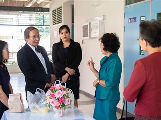 คณะศิลปศาสตร์,มหาวิทยาลัยพะเยา,ให้การต้อนรับคณะกรรมการประเมินครูผู้สมควรได้รับพระราชทานรางวัลสมเด็จเจ้าฟ้ามหาจักรี,ในส่วนของสำนักงานเลขาธิการคุรุสภา,ครั้งที่,3,ปี,พ.ศ.,2562