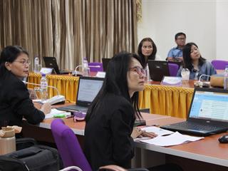 การประชุมคณะทำงานข้อมูลท้องถิ่น,ข่ายงานห้องสมุดมหาวิทยาลัยส่วนภูมิภาค,ครั้งที่,2/2561,ณ,ศูนย์บรรณสารและสื่อการศึกษา,มหาวิทยาลัยพะเยา