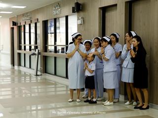 คณะทันตแพทยศาสตร์,น้อมสำนึกในพระมหากรุณาธิคุณต่อสมเด็จพระศรีนครินทราบรมราชชนนี
