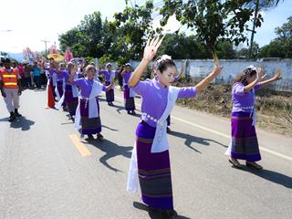 มหาวิทยาลัยพะเยา,ทำบุญถวายผ้ากฐินมหาวิทยาลัยพะเยา,ประจำปี,2561,ณ,วัดบ้านโซ้,จ.พะเยา