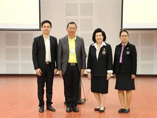 มหาวิทยาลัยพะเยา,จัดการประกวดสุนทรพจน์เฉลิมพระเกียรติ,"พระบรมราชจักรีวงศ์",ชิงถ้วยพระราชทาน,"รัชกาลที่10"
