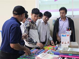 งานตลาดนัดหนังสือ,(BOOK,FAIR,2018)