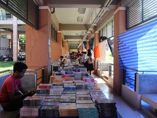 บรรยากาศงานตลาดนัดหนังสือ,(BOOK,FAIR,2018)