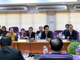มหาวิทยาลัยพะเยา,จัดพิธีส่งและรับมอบงานในหน้าที่,ตำแหน่งอธิการบดี,มหาวิทยาลัยพะเยา,ระหว่าง,ศาสตราจารย์พิเศษ,ดร.มณฑล,สงวนเสริมศรี,และ,รองศาสตราจารย์,ดร.สุภกร,พงศบางโพธิ์