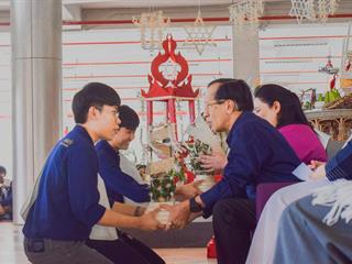 คณะสถาปัตยกรรมศาสตร์และศิลปกรรมศาสตร์,มหาวิทยาลัยพะเยา,จัดพิธีการไหว้ครูสล่า(สถาปัตย์),พิธีกินอ้อพญ๋า,และพิธีการจับมือเขียน,ปีการศึกษา,2561