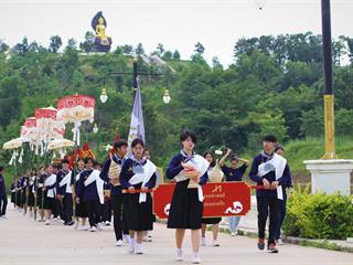 คณะสถาปัตยกรรมศาสตร์และศิลปกรรมศาสตร์,มหาวิทยาลัยพะเยา,จัดพิธีการไหว้ครูสล่า(สถาปัตย์),พิธีกินอ้อพญ๋า,และพิธีการจับมือเขียน,ปีการศึกษา,2561