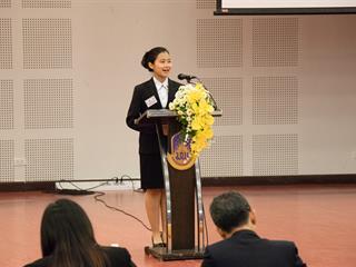 นิสิตสาขาวิชาภาษาไทย,คณะศิลปศาสตร์,มหาวิทยาลัยพะเยา,เข้าสู่รอบ,“ชิงชนะเลิศ”ระดับประเทศ,,การประกวด,“สุนทรพจน์อุดมศึกษา,เฉลิมพระเกียรติ,พระบรมราชจักรีวงศ์,ประจำปี,2561”,,ชิงถ้วยพระราชทานสมเด็จพระเจ้าอยู่หัว,มหาวชิราลงกรณ์,บดินทรเทพยวรางกูร