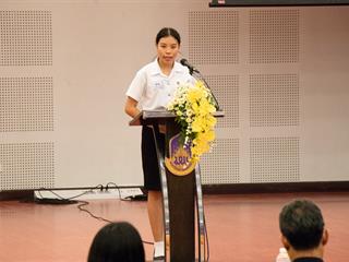 นิสิตสาขาวิชาภาษาไทย,คณะศิลปศาสตร์,มหาวิทยาลัยพะเยา,เข้าสู่รอบ,“ชิงชนะเลิศ”ระดับประเทศ,,การประกวด,“สุนทรพจน์อุดมศึกษา,เฉลิมพระเกียรติ,พระบรมราชจักรีวงศ์,ประจำปี,2561”,,ชิงถ้วยพระราชทานสมเด็จพระเจ้าอยู่หัว,มหาวชิราลงกรณ์,บดินทรเทพยวรางกูร