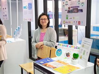คณะศิลปศาสตร์,เข้าร่วมนิทรรศการ,UP,INNOVATIVE,STARTUP,SPACE,&,GSB,INNOVATIVE,CLUB,และนำเสนอผลงาน,3,Applications,และ,3,Booklets,เพื่อการศึกษาและเรียนรู้ทางภาษา,,ณ,อุทยานวิทยาศาสตร์,(UP,SPARK),มหาวิทยาลัยพะเยา