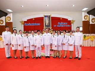 มหาวิทยาลัยพะเยา,วางพานพุ่มดอกไม้สด,เนื่องใน,“วันพระบิดาแห่งฝนหลวง”ประจำปี,2561,น้อมรำลึกในพระมหากรุณาธิคุณของ,พระบาทสมเด็จพระปรมินทรมหาภูมิพลอดุลยเดช,บรมนาถบพิตร,ณ,ศาลาประชาคม,จังหวัดพะเยา