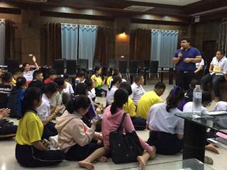 “สร้างเด็กดี,ปั้นเด็กเก่ง,เรียนรู้ชุมชน”,โรงเรียนสาธิตมหาวิทยาลัยพะเยา,ฝ่ายกิจการนักเรียน,นำนักเรียนองค์การนักเรียน,ปีการศึกษา,2561,ร่วมกิจกรรมค่ายพัฒนาศักยภาพเยาวชนรุ่นใหม่ใส่ใจท้องถิ่น
