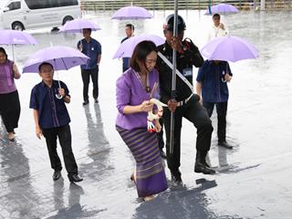 อธิการบดีนำทีมคณะผู้บริหารชุดใหม่,เข้าสักการะสิ่งศักดิ์สิทธิ์ภายในมหาวิทยาลัยพะเยาเพื่อความเป็นสิริมงคล