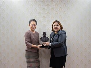 นิคมอุตสาหกรรมปิ่นทอง,เข้าศึกษาดูงาน,ณ,คณะศิลปศาสตร์,มหาวิทยาลัยพะเยา,เพื่อวางแผนความร่วมมือและเพิ่มประสิทธิภาพแก่นักศึกษาฝึกงานในอนาคต