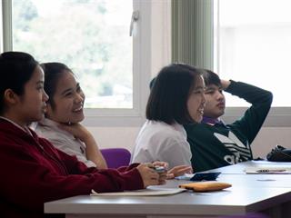 ศูนย์ภาษาคณะศิลปศาสตร์,มหาวิทยาลัยพะเยา,จัดห้องเรียนพิเศษ,“Survival,English,ภาษาอังกฤษเพื่อใช้ในชีวิตประจำวัน”