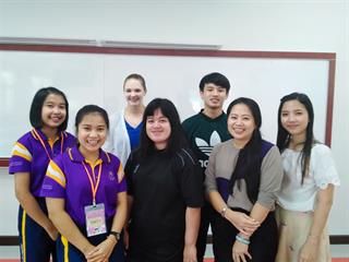 ศูนย์ภาษาคณะศิลปศาสตร์,มหาวิทยาลัยพะเยา,จัดห้องเรียนพิเศษ,“Survival,English,ภาษาอังกฤษเพื่อใช้ในชีวิตประจำวัน”