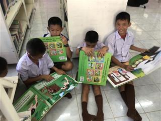 ศูนย์บรรณสารและสื่อการศึกษา,ร่วมกับคณะศิลปศาสตร์,มหาวิทยาลัยพะเยา,,,,,,,,,,,,,,,,,,,,,,,,,,,,,,,ลงพื้นที่ดำเนินโครงการ,“ปันรักห้องสมุดเพื่อการเรียนรู้,ปี,4”,,ณ,โรงเรียนตำรวจตระเวนชายแดนเบ็ตตี้ดูเมน,อำเภอปง,จังหวัดพะเยา