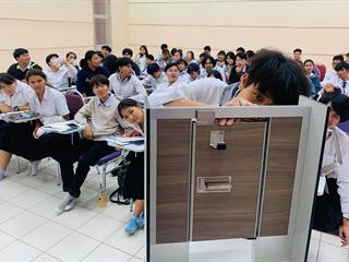 คณะสถาปัตยกรรมศาสตร์และศิลปกรรมศาสตร์,มหาวิทยาลัยพะเยา,จัดบรรยายเรื่องวัสดุและผนังตกแต่งห้องน้ำ,เน้นนิสิตเรียนรู้ประสบการณ์จริงโดยผู้เชี่ยวชาญ