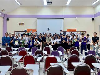 คณะสถาปัตยกรรมศาสตร์และศิลปกรรมศาสตร์,มหาวิทยาลัยพะเยา,จัดบรรยายเรื่องวัสดุและผนังตกแต่งห้องน้ำ,เน้นนิสิตเรียนรู้ประสบการณ์จริงโดยผู้เชี่ยวชาญ