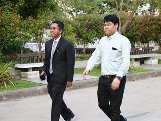 รักษาการแทนอธิการบดีมหาวิทยาลัยพะเยา,พร้อมคณะผู้บริหารลงพื้นที่เยี่ยมชมหอพักนิสิต(UP,DORM),เพื่อรับทราบปัญหาต่างๆ,รวมถึงการปรับปรุงสภาพแวดล้อมให้นิสิตใช้ชีวิตอย่างความสุขในรั้วมหาวิทยาลัยแห่งนี้