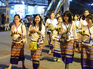 คณะวิทยาการจัดการและสารสนเทศศาสตร์,มหาวิทยาลัยพะเยา,จัดโครงการทำนุบำรุงศิลปวัฒนธรรม,ลอยกระทง,ณ,ลานวัฒนธรรมลำน้ำร่องช้าง,อำเภอดอกคำใต้,ร่วมกับองค์การบริหารส่วนตำบลดอกคำใต้